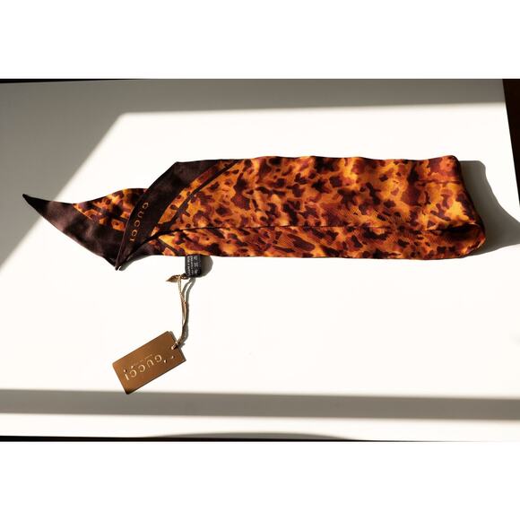 Gucci Brown Beige Leopard Pattern Silk Twill Narrow Bandeau Scarf - Picture 1 of 4